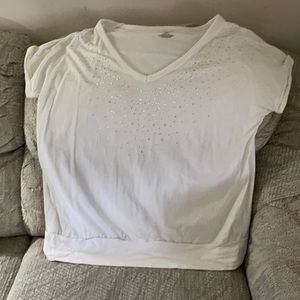 White t-shirt